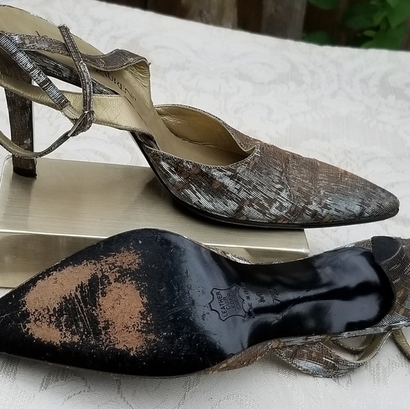 YVES SAINT LAURENT METALLIC SILK TEXTURE SLINGBACK - Picture 8 of 8